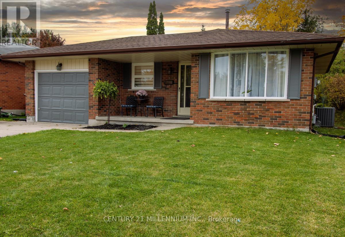 128 WESTVALE DR