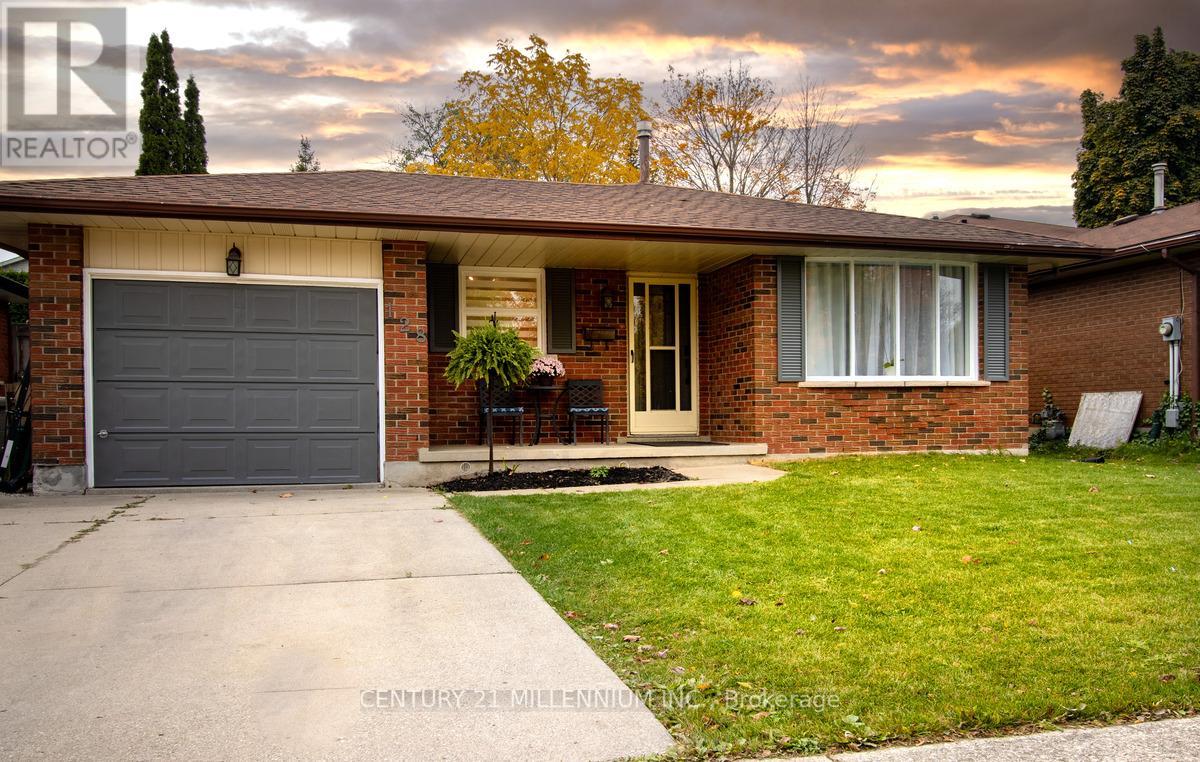 128 WESTVALE DR