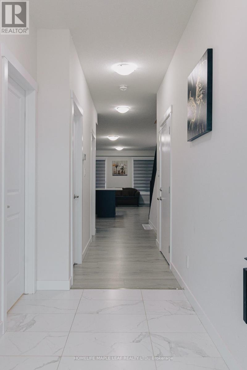 68 MOON CRES