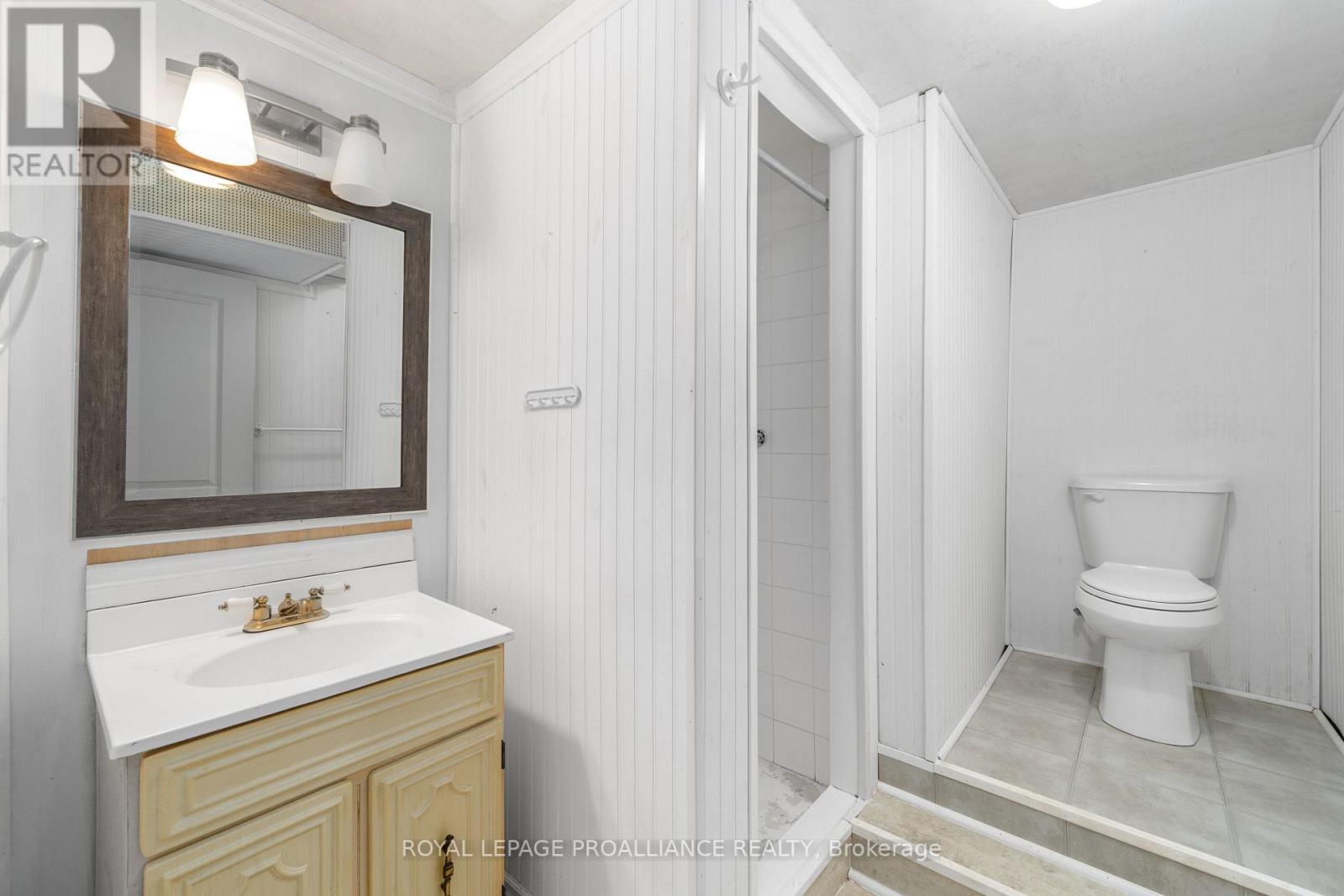 34 HASTINGS DR