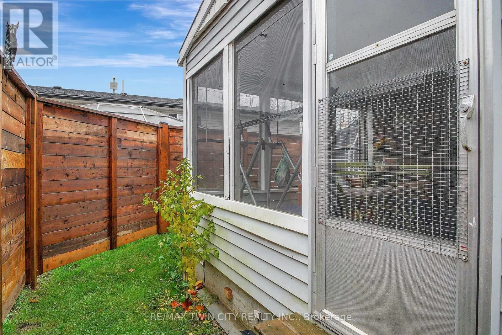 1A - 1429 SHEFFIELD ROAD