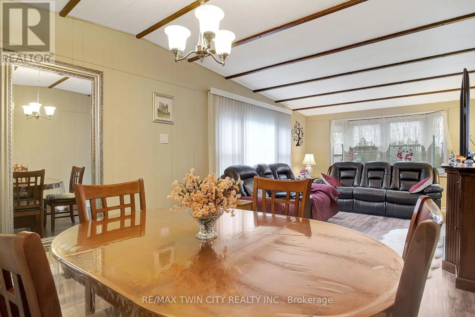 1A - 1429 SHEFFIELD ROAD
