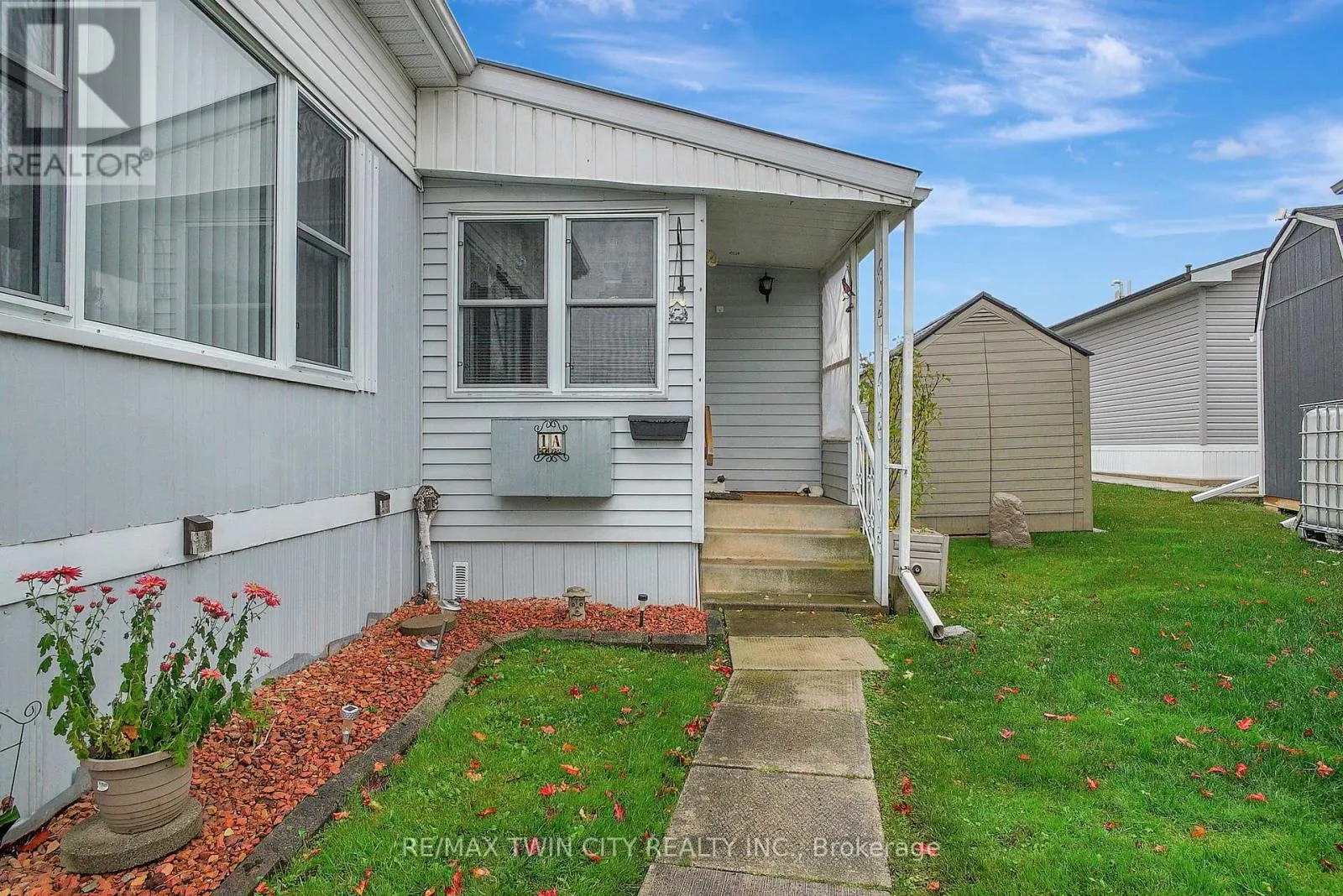 1A - 1429 SHEFFIELD ROAD