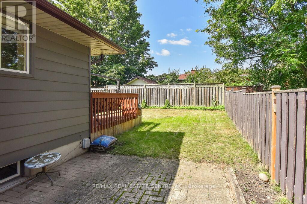 326 GRANGEWOOD DR