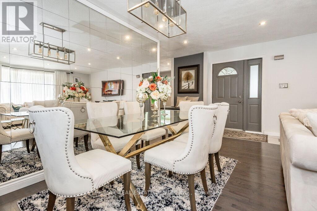 326 GRANGEWOOD DR