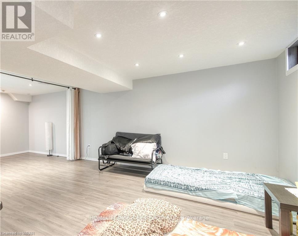 #A -742 WALTER ST, #A