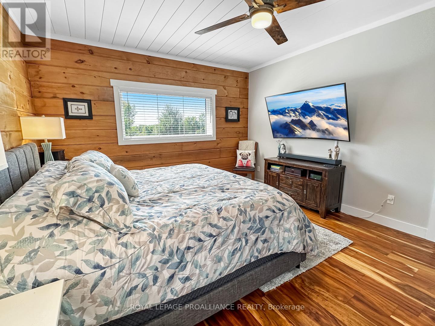 828 CEDAR SCHOOL RD