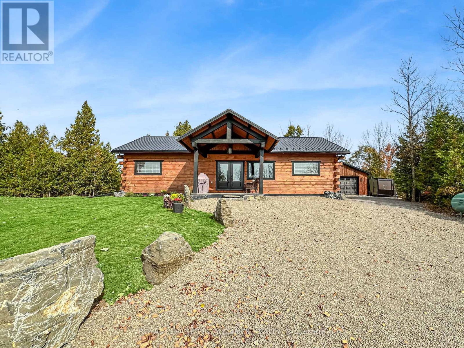 828 CEDAR SCHOOL RD