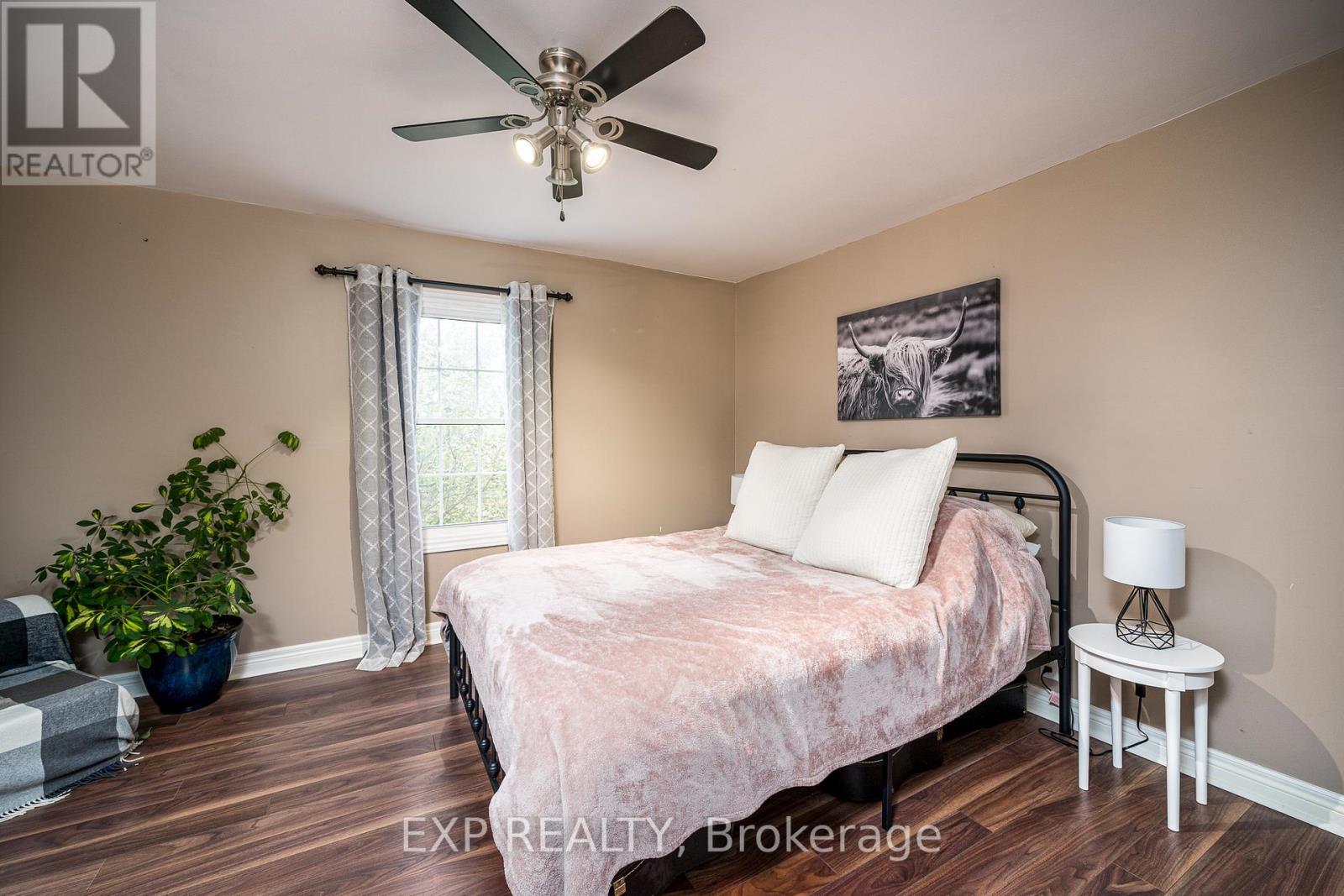 2203 COUNTY 11 RD