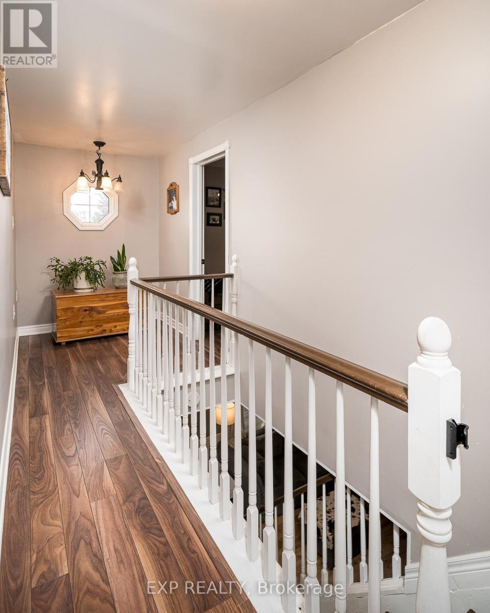 2203 COUNTY 11 RD