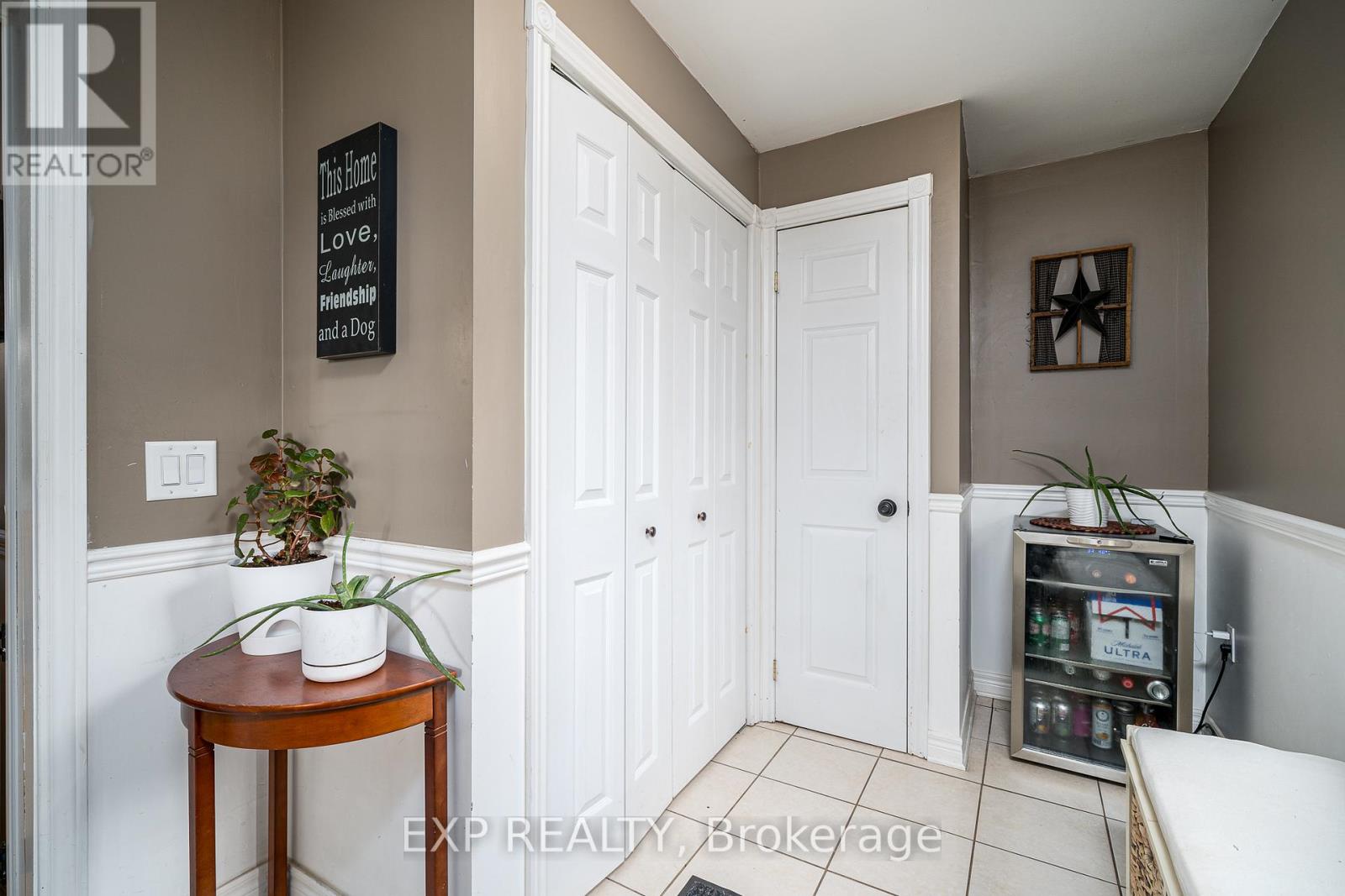 2203 COUNTY 11 RD