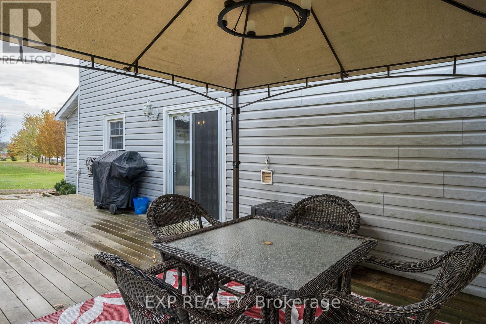 2203 COUNTY 11 RD