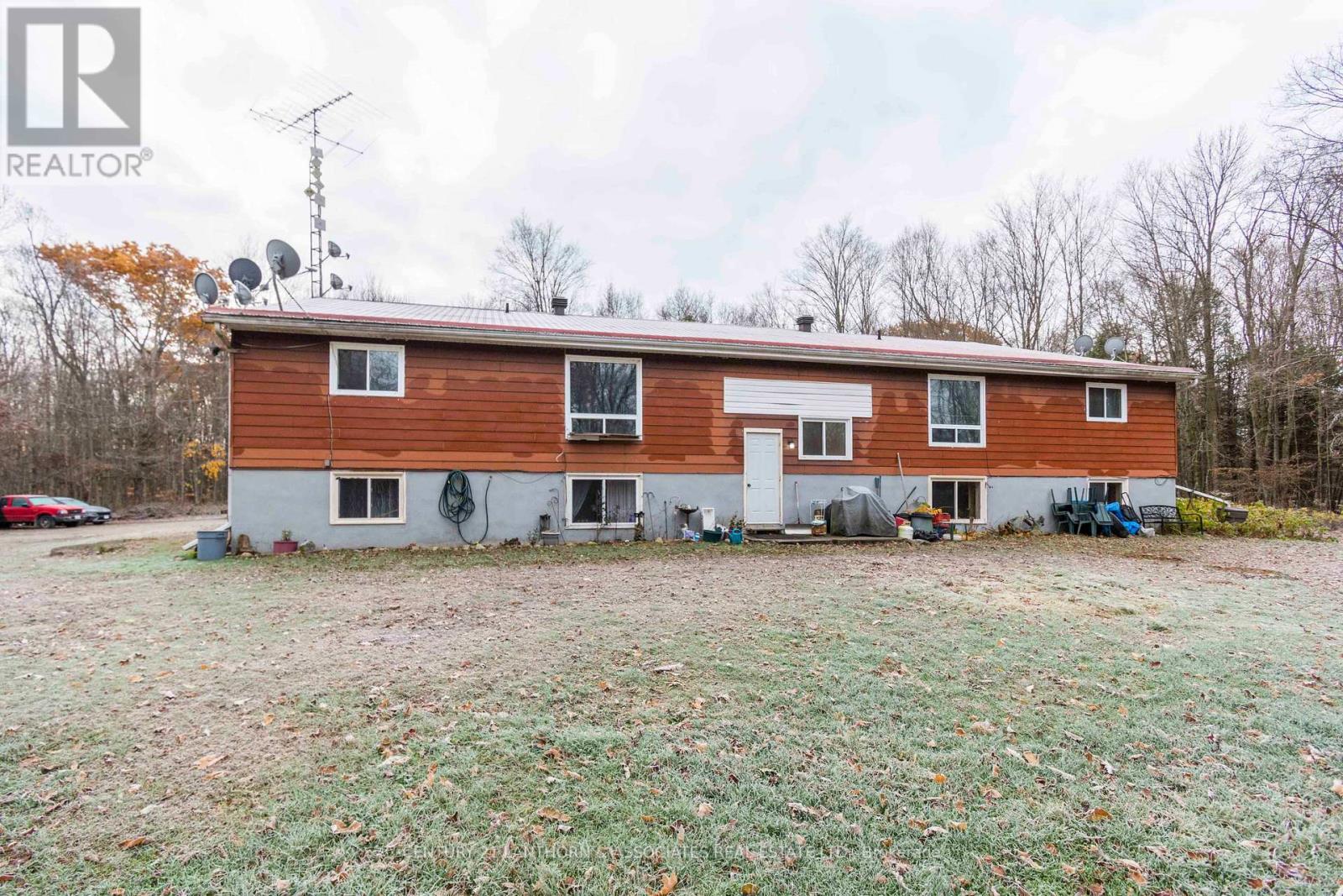 441 LOST CHANNEL RD