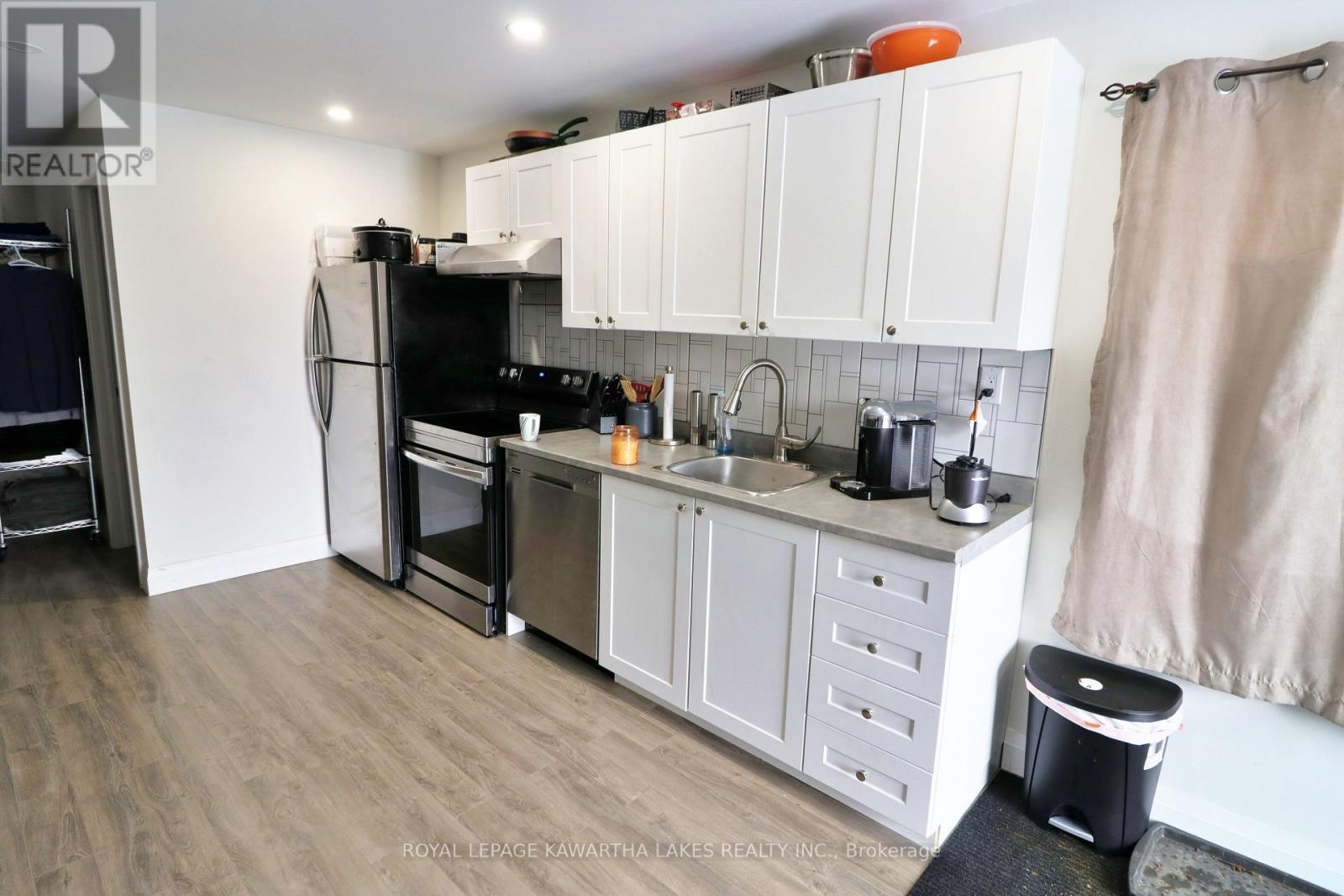 60 COOK ST