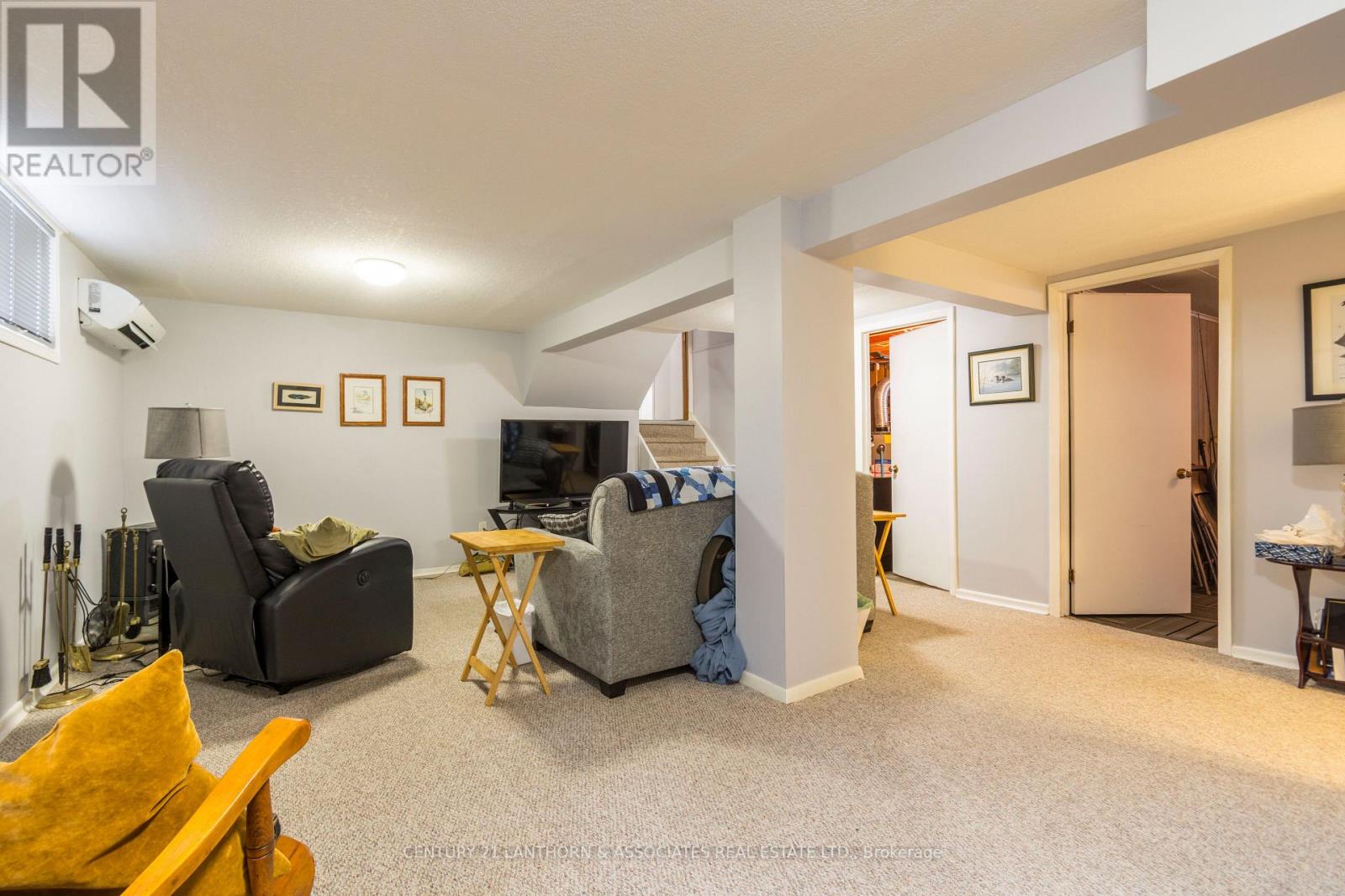 136 HASTINGS DR