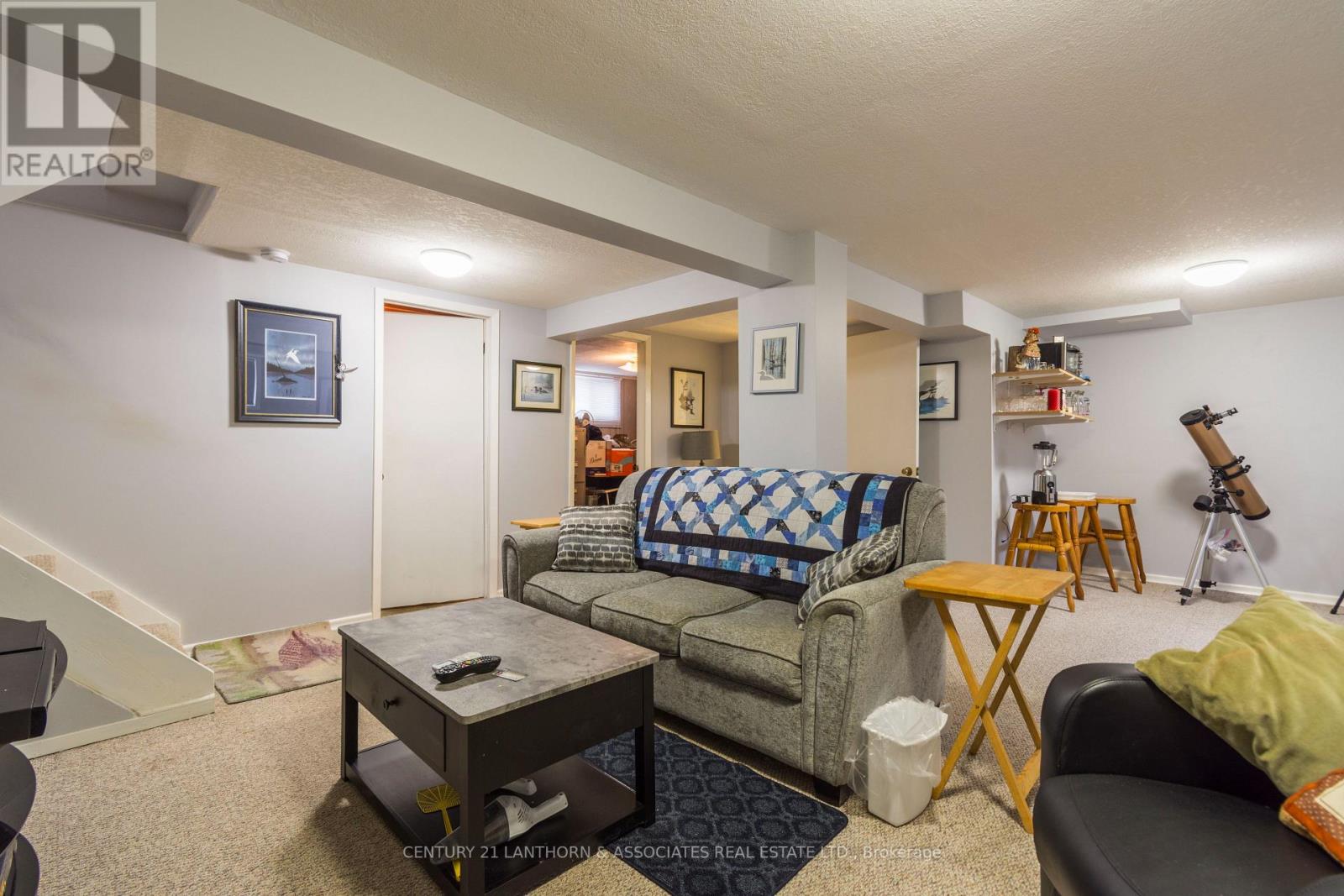136 HASTINGS DR