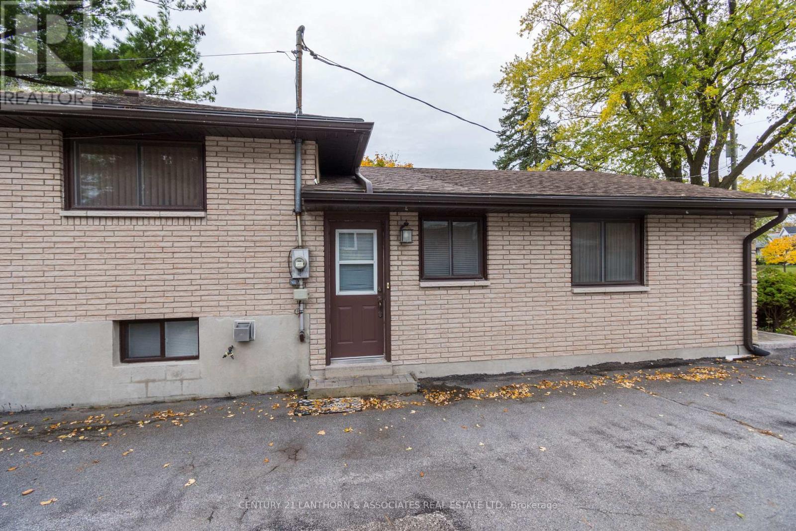 136 HASTINGS DR