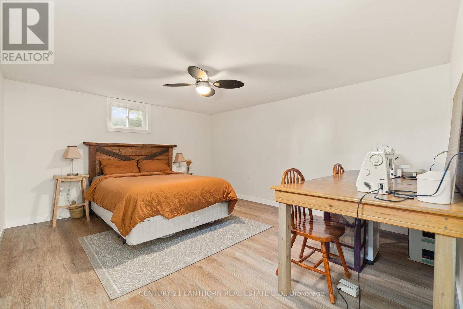 270 ST. LAWRENCE ST E
