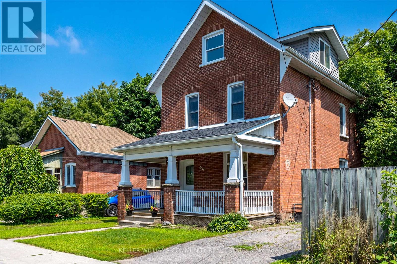 24 AYLMER ST S