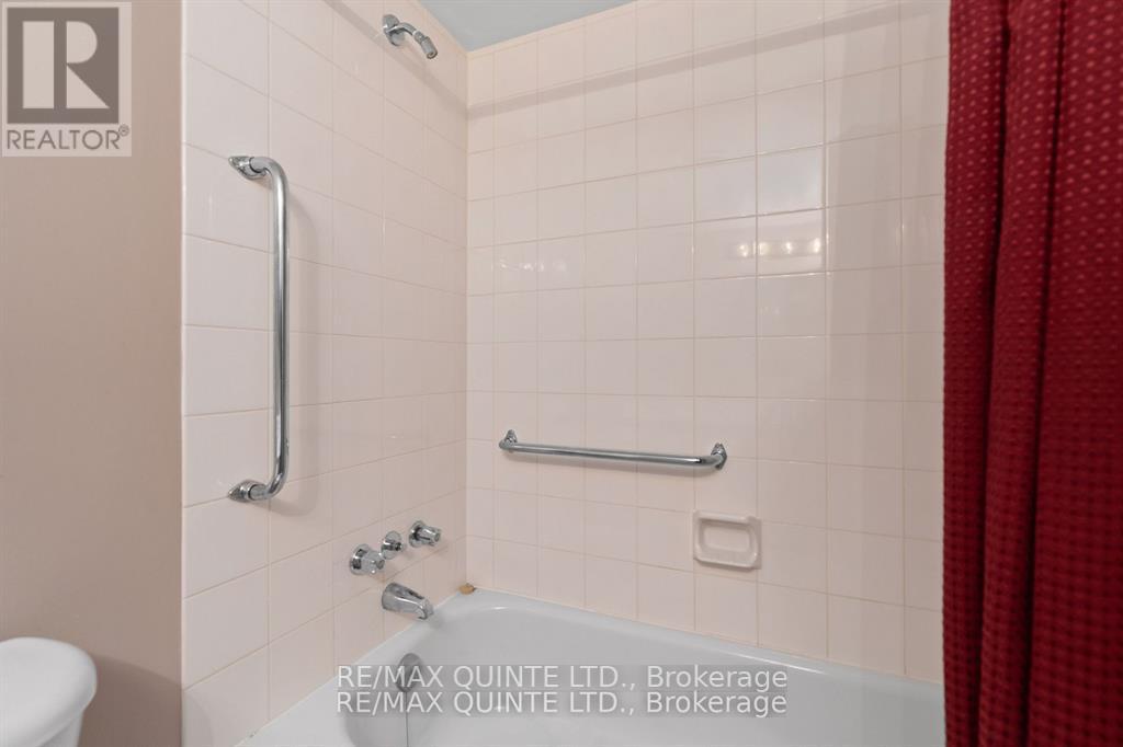 #805 -350 FRONT ST, #805