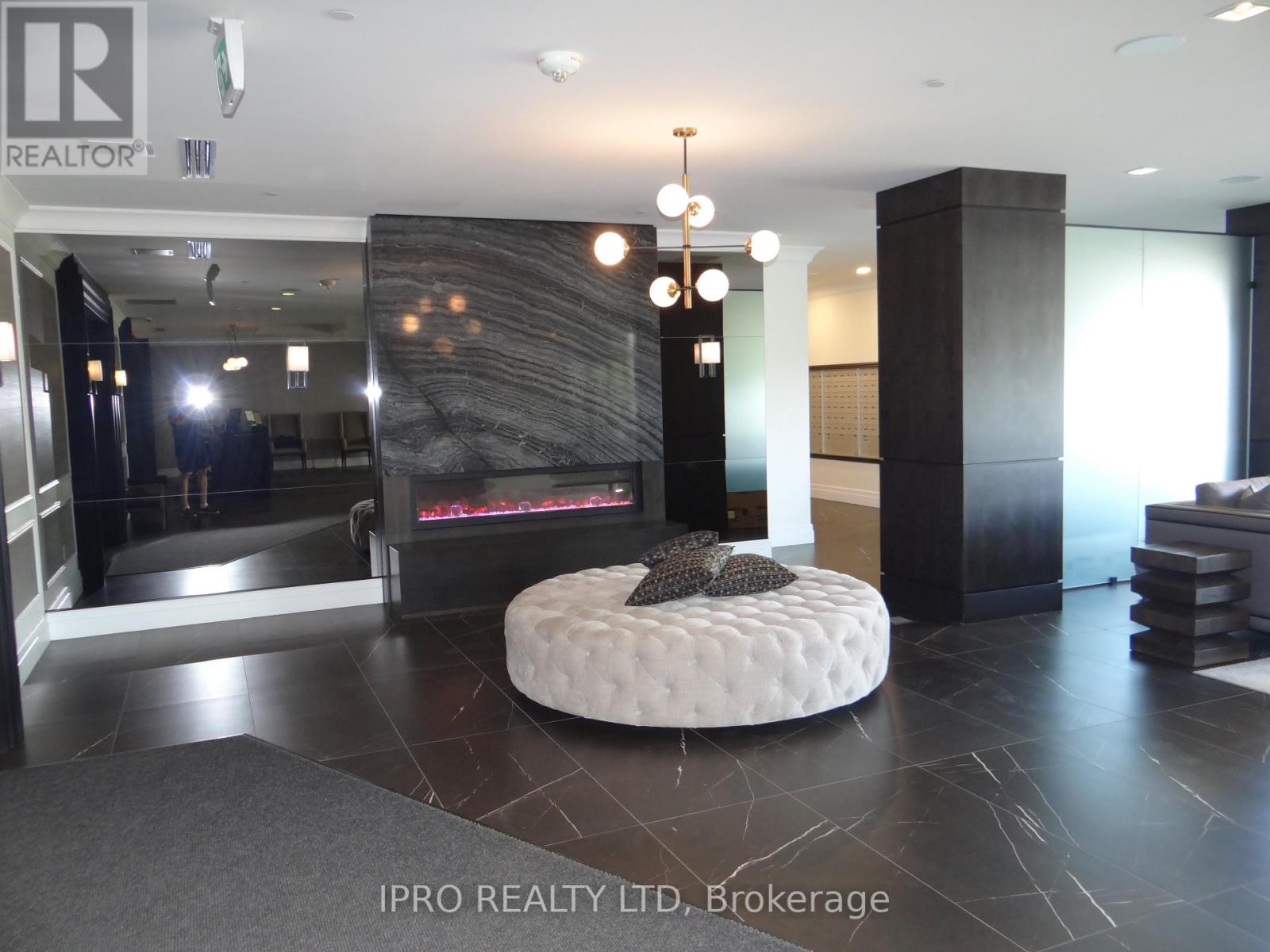 #608 -155 CAROLINE ST S, #608