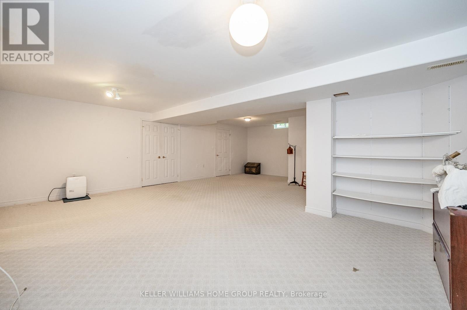 12 SPRUCEHAVEN CRT