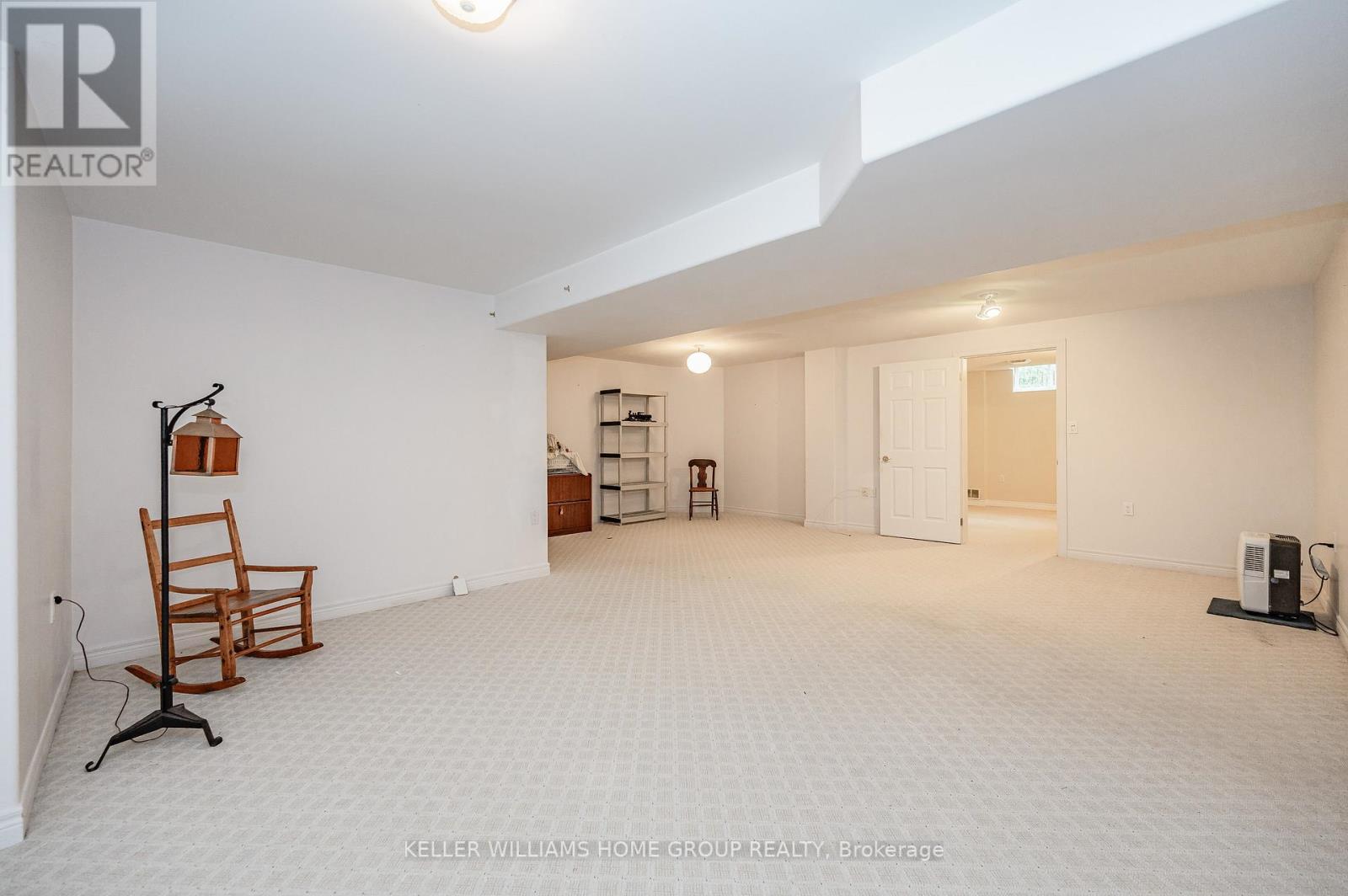 12 SPRUCEHAVEN CRT