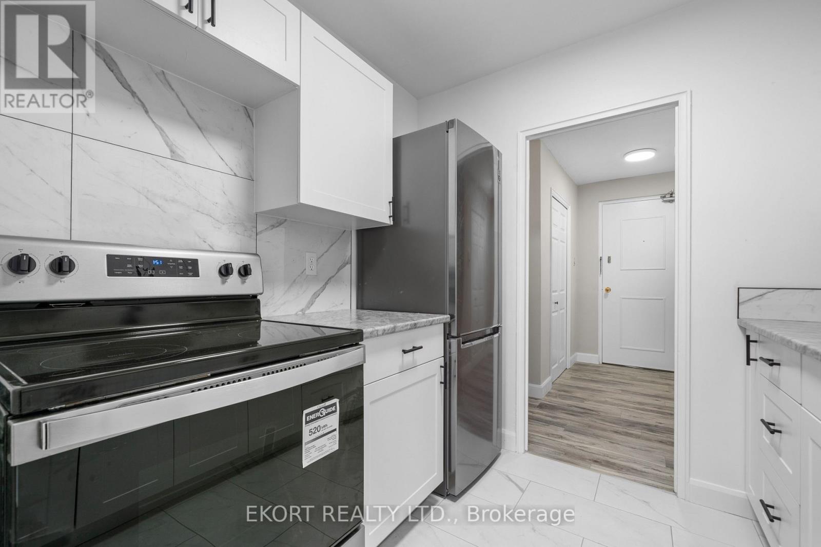 #103 -255 GEORGE ST, #103