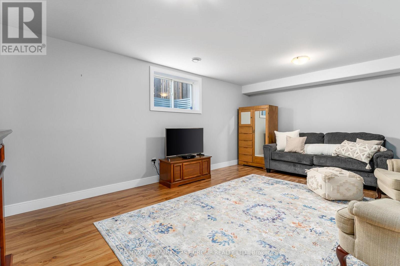 9 GRANITE DR