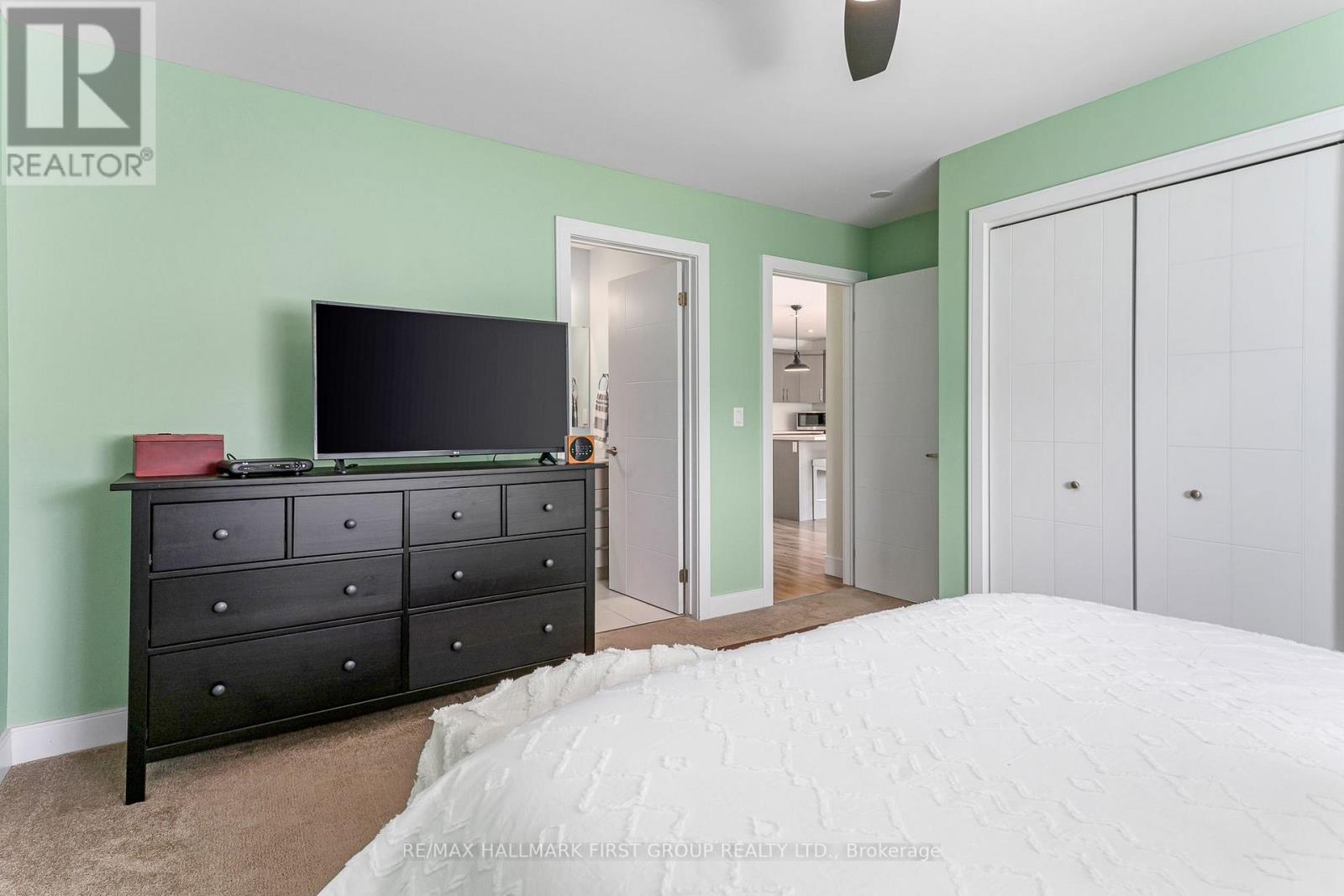 9 GRANITE DR