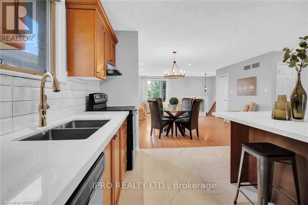 33 OSBORN AVE