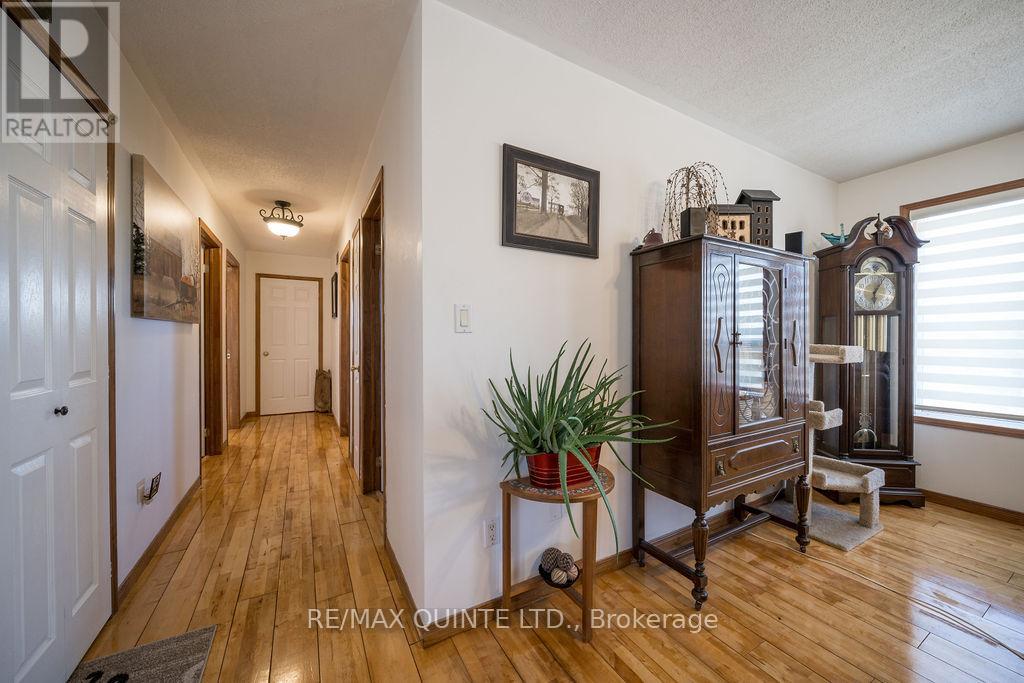 180 SKOOTAMATTA LANE