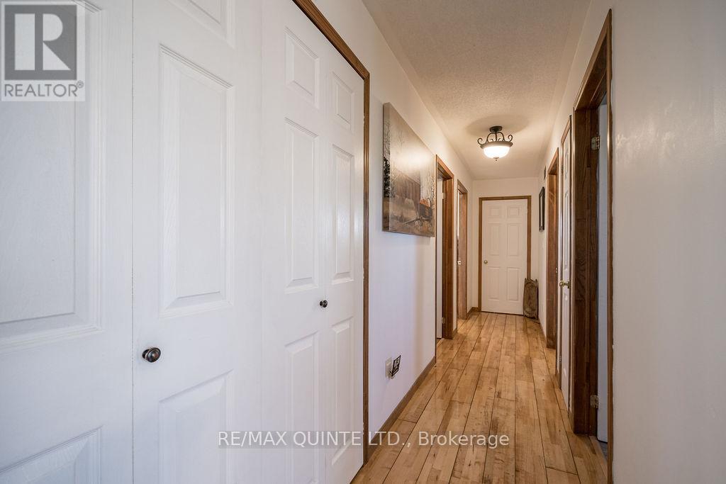 180 SKOOTAMATTA LANE