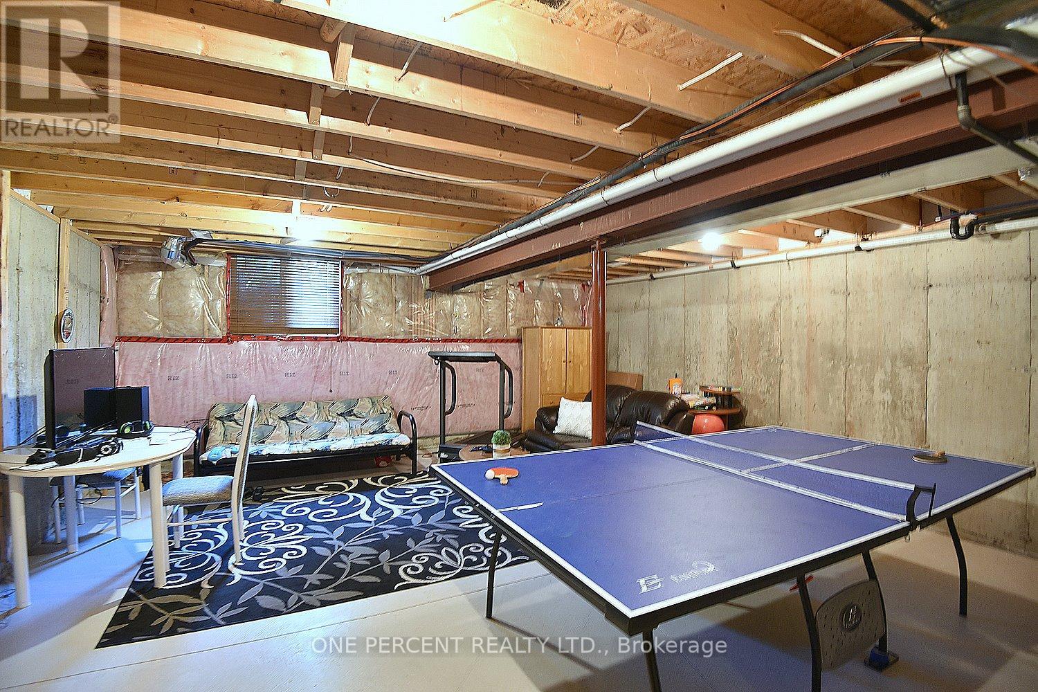 #4 -6 CHESTNUT DR, #4