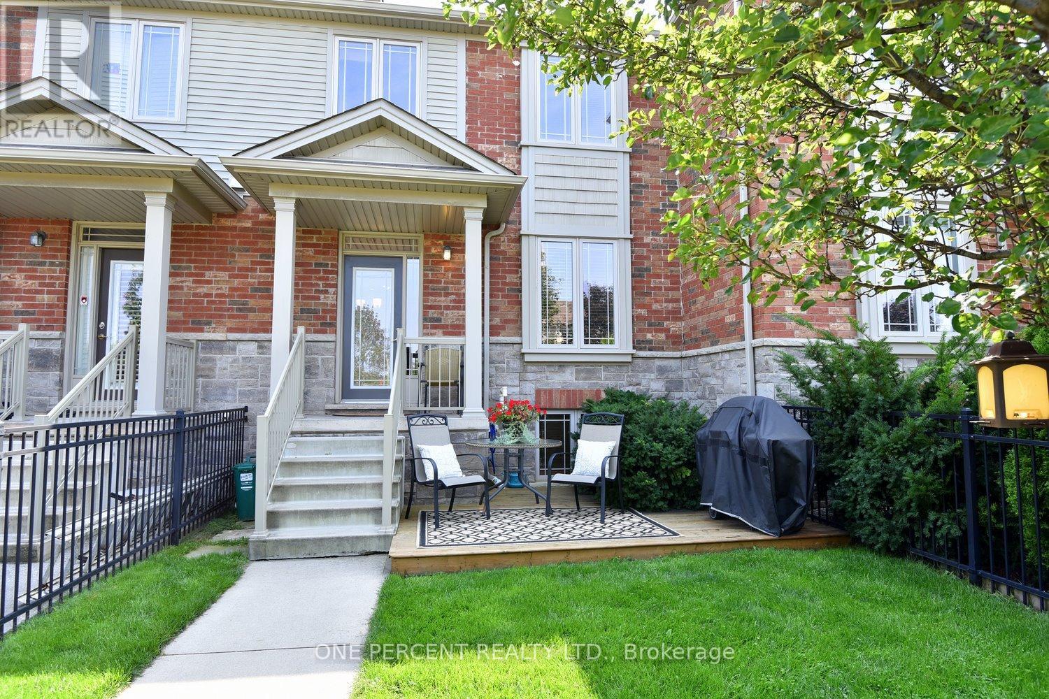#4 -6 CHESTNUT DR, #4