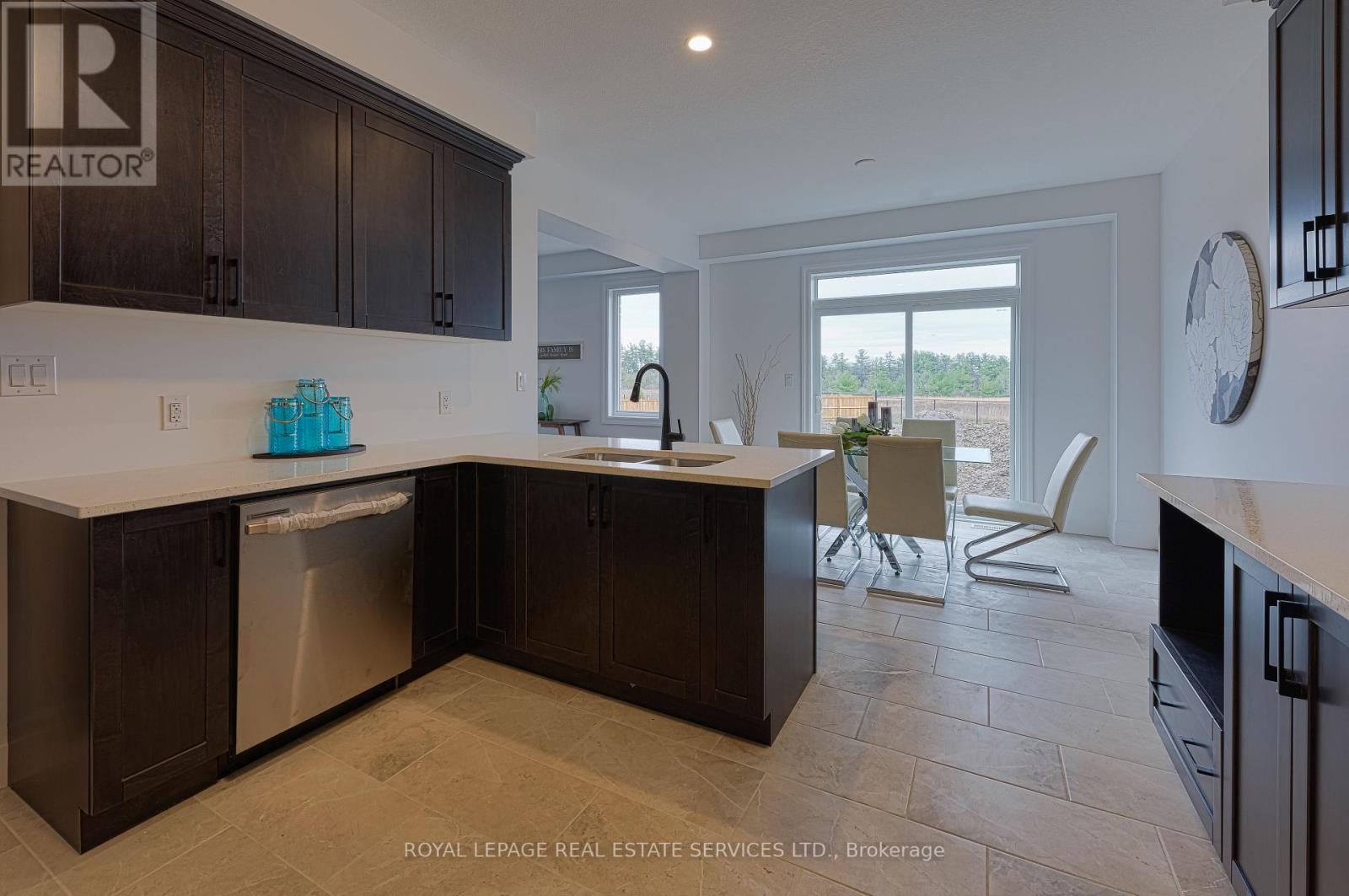 300 FREURE DR