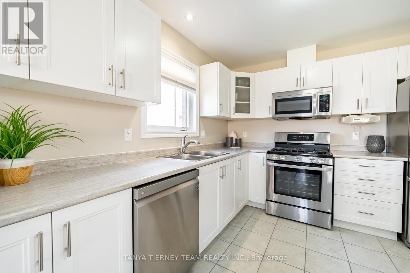 136 SPRINGDALE DR