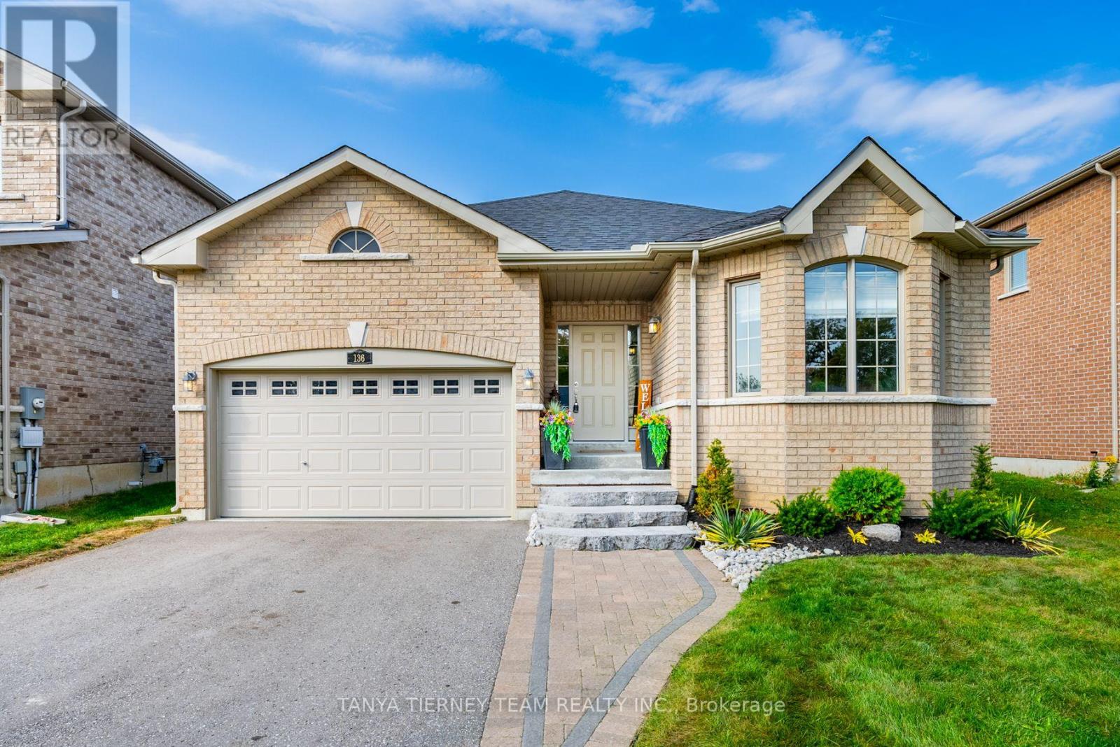 136 SPRINGDALE DR