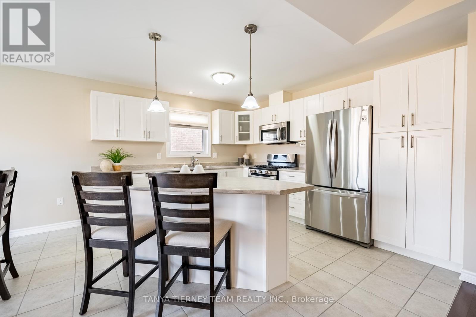 136 SPRINGDALE DR