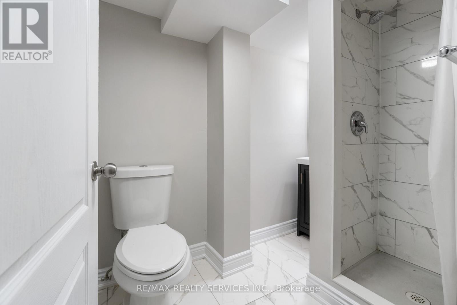 142 CORNERBROOK CRES