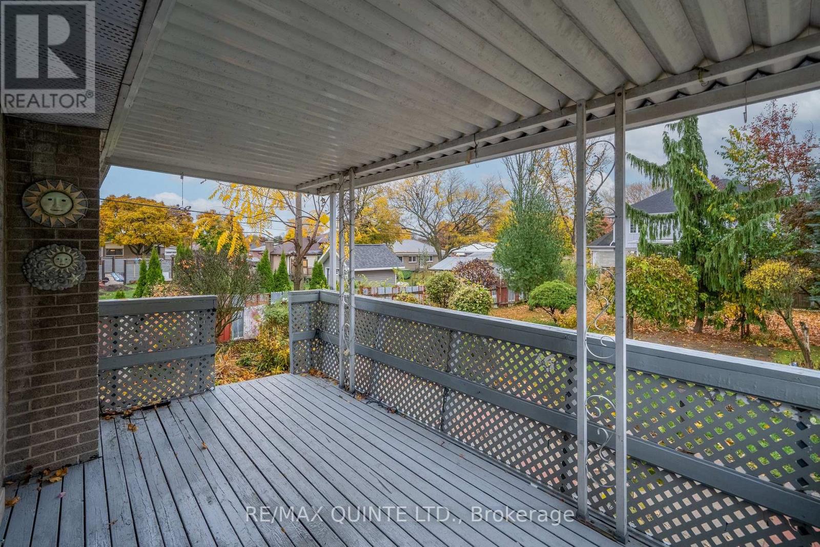19 MUNRO AVE E