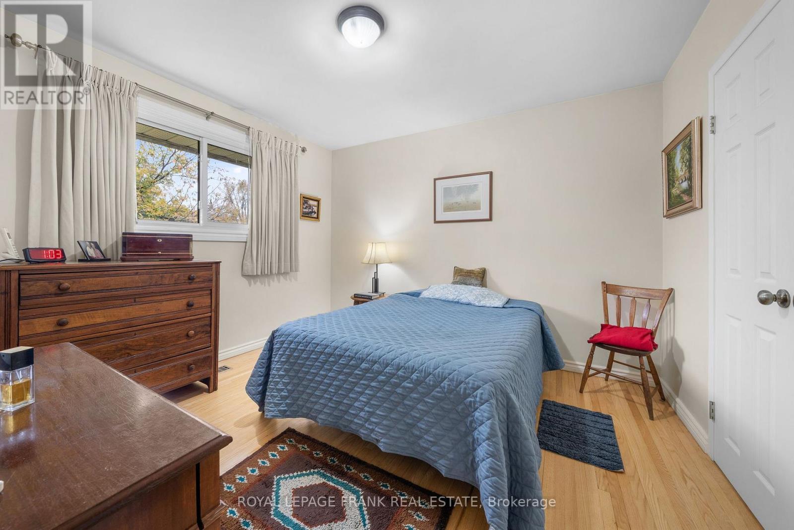 100 COLBORNE ST W