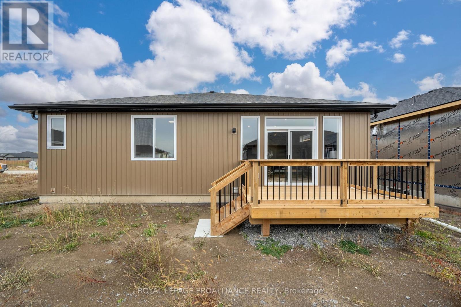 63 HASTINGS PARK DR