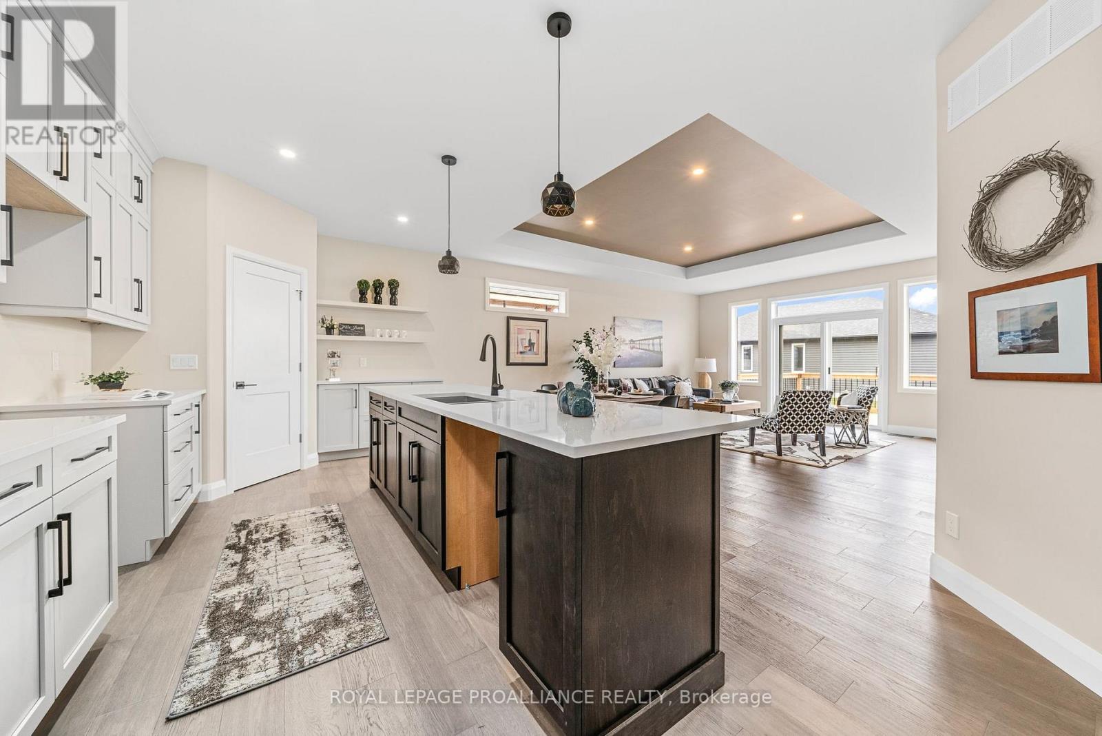 63 HASTINGS PARK DR