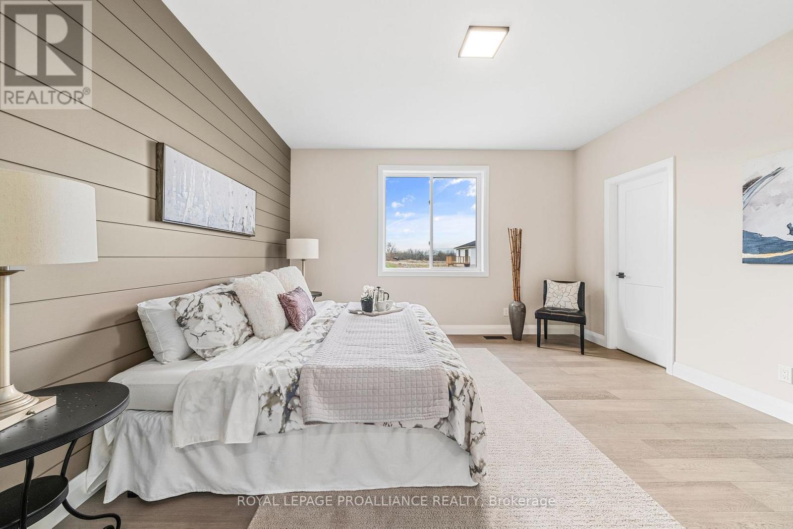 63 HASTINGS PARK DR