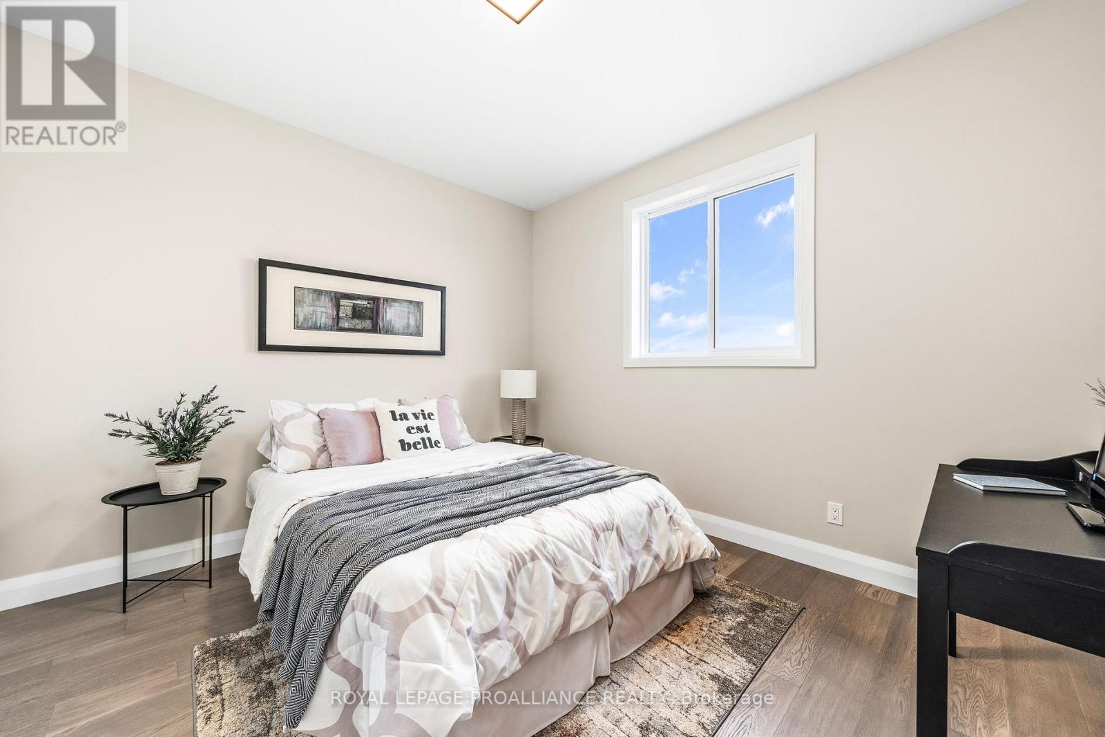 63 HASTINGS PARK DR