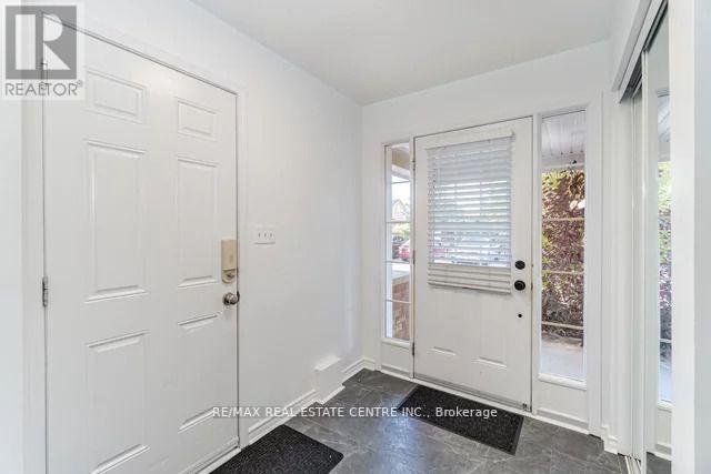 #61 -71 GARTH MASSEY DR, #61