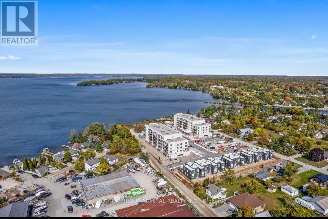 #206 -19 WEST ST S, #206