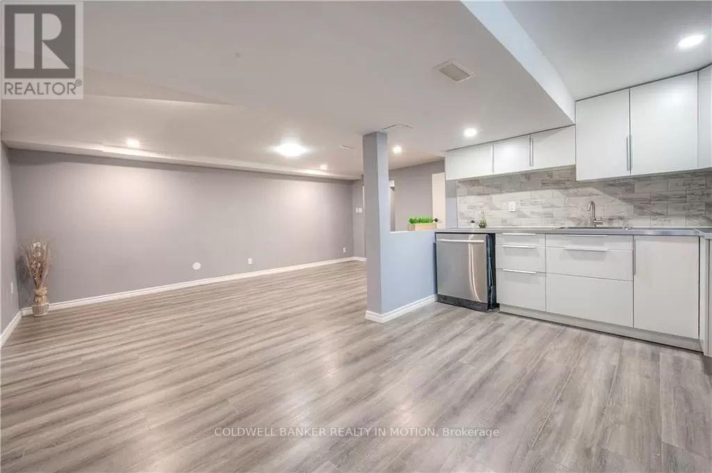 162 CARTER CRES