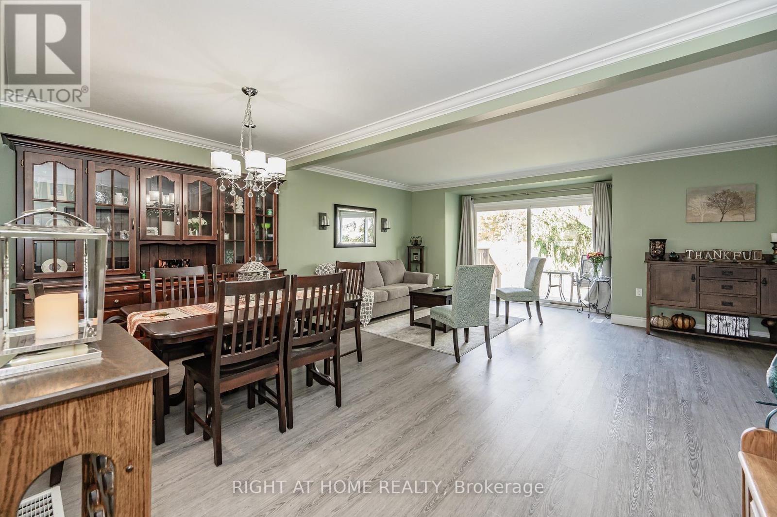 #46 -26 POPLAR DR, #46